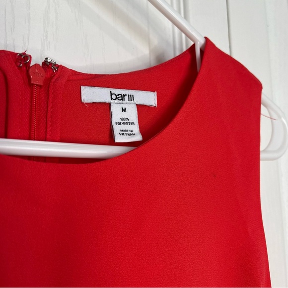 Red Sleeveless Layered Short Jumpsuit - Picture 2 of 5